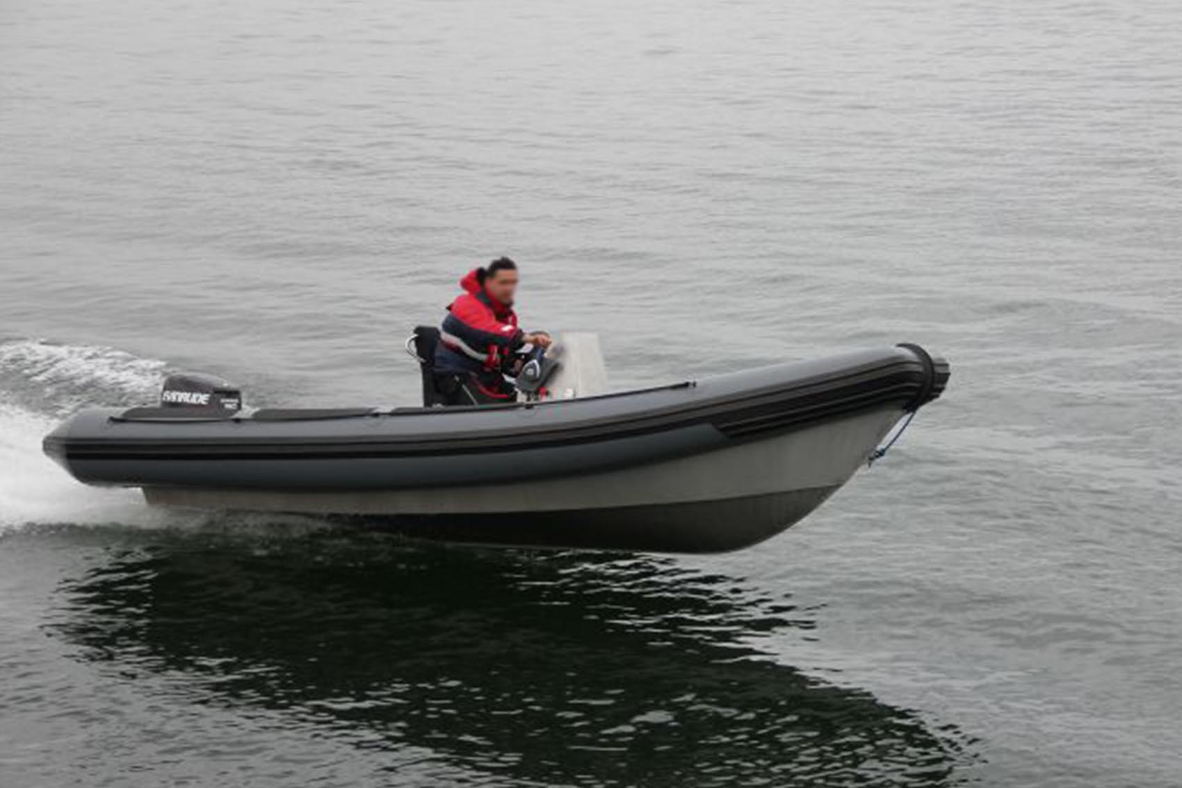 tch marine | alu rib 6.0 | on the water
