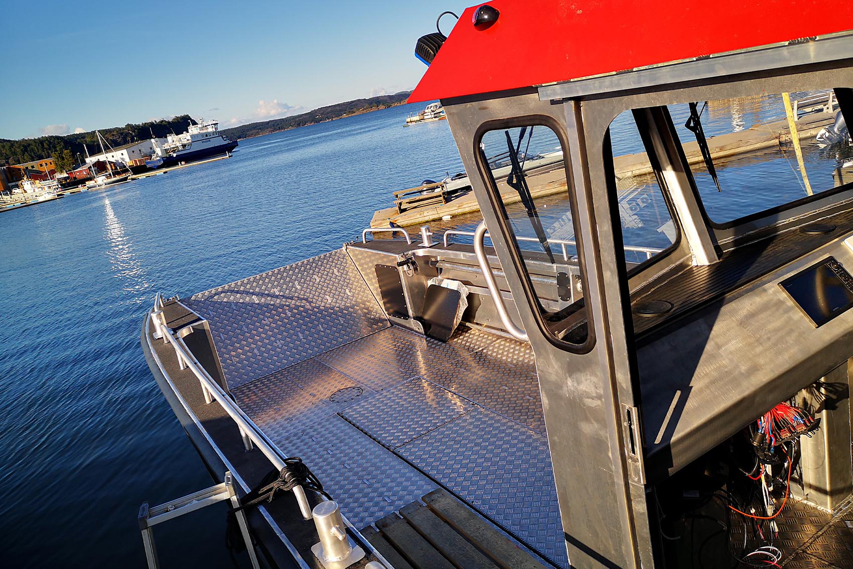 landing craft tb800 | deck | tch marine